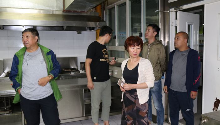 我们开展秋季开学安全大检查 我们开展秋季开学安全大检查