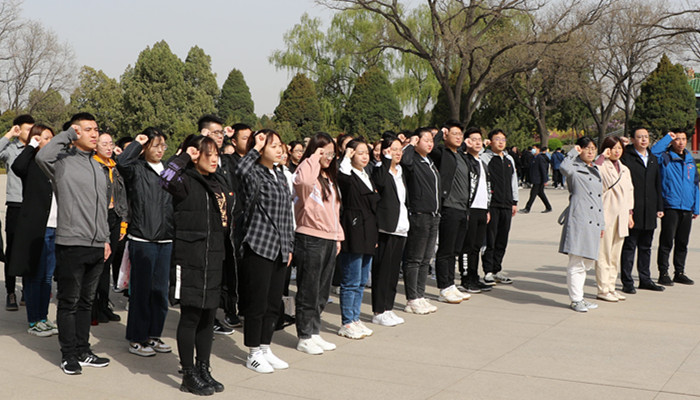 现代机械学生党支部赴太原解放纪念馆开展主题党日活动 现代机械学生党支部赴太原解放纪念馆开展主题党日活动