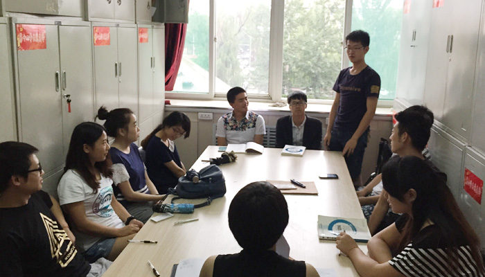 我们第三学生党总支开展“‘三严三实’大家谈”主题活动 我们第三学生党总支开展“‘三严三实’大家谈”主题活动