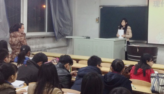 我们第三学生党总支召开教育实践活动专题组织生活会