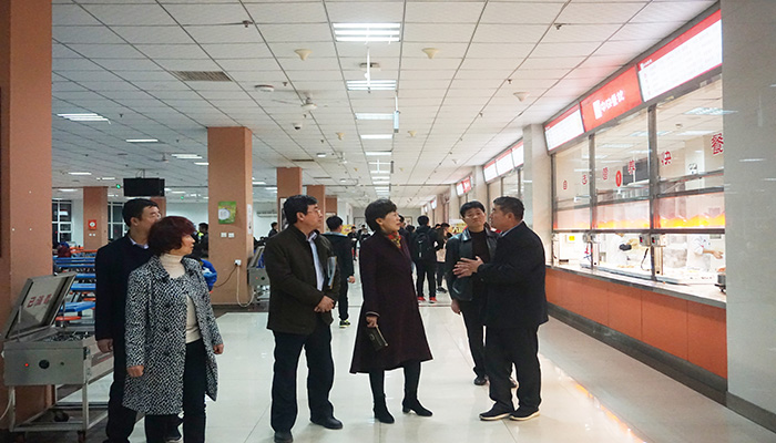 纪委书记史文利深入后勤开展调研工作 纪委书记史文利深入后勤开展调研工作