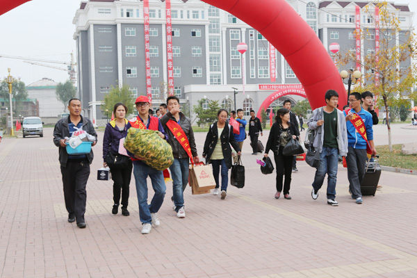 我们2012级新生迎新工作圆满结束 我们2012级新生迎新工作圆满结束