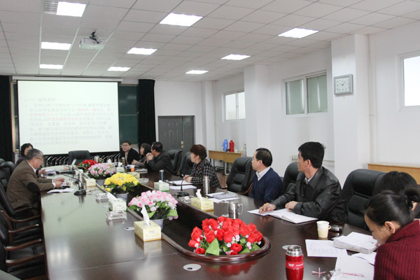 我们党委学习部署学校关于“深入开展基层组织建设年活动暨保持党的纯洁性学习教育活动”精神 我们党委学习部署学校关于“深入开展基层组织建设年活动暨保持党的纯洁性学习教育活动”精神