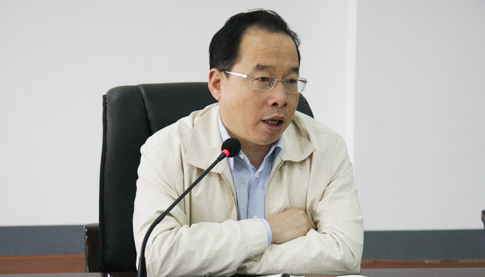 我们学工部召开全体辅导员大会 我们学工部召开全体辅导员大会