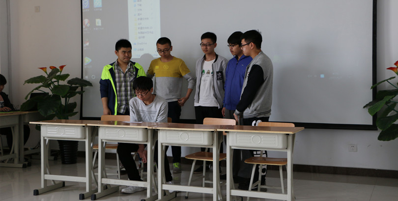 学工部心理咨询中心成功举办首届校园心理剧大赛复赛 学工部心理咨询中心成功举办首届校园心理剧大赛复赛