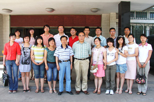 我们召开2008年毕业生代表座谈会 我们召开2008年毕业生代表座谈会