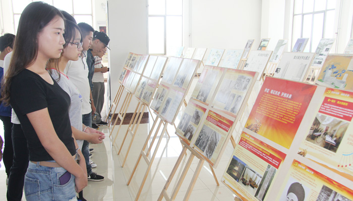 第十七学生党支部开展抗战胜利70周年系列活动 第十七学生党支部开展抗战胜利70周年系列活动