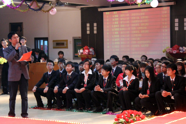 我们第四届“睿思杯” “青春、逐梦、启航”主题演讲比赛圆满落幕