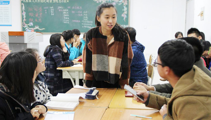 我们“学霸工作坊”助力学风建设 我们“学霸工作坊”助力学风建设