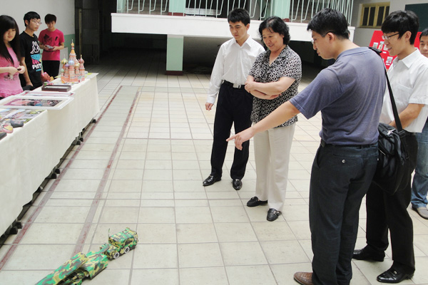 我们举办第四届“现代风华”文化节优秀作品展 我们举办第四届“现代风华”文化节优秀作品展
