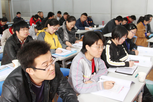 我们专职辅导员代表参加校职业生涯规划培训 我们专职辅导员代表参加校职业生涯规划培训