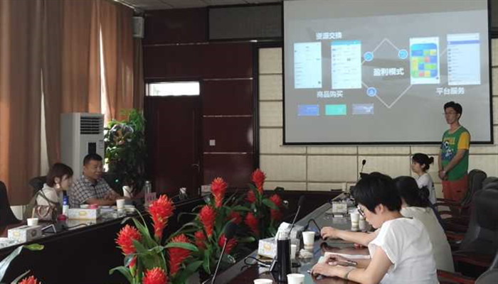 我们组织创新创业类竞赛指导专题培训 我们组织创新创业类竞赛指导专题培训