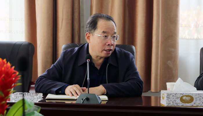 我们召开第二届第三次教职工代表大会表决通过绩效工资分配方案 我们召开第二届第三次教职工代表大会表决通过绩效工资分配方案