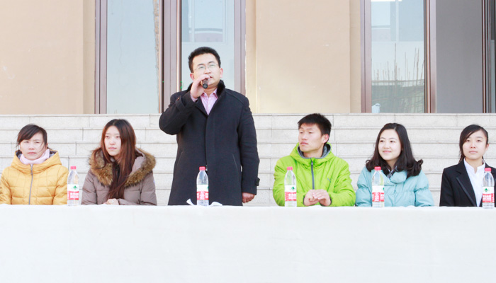 我们第九届纪念“一二•九运动”主题拔河比赛圆满落幕 我们第九届纪念“一二•九运动”主题拔河比赛圆满落幕